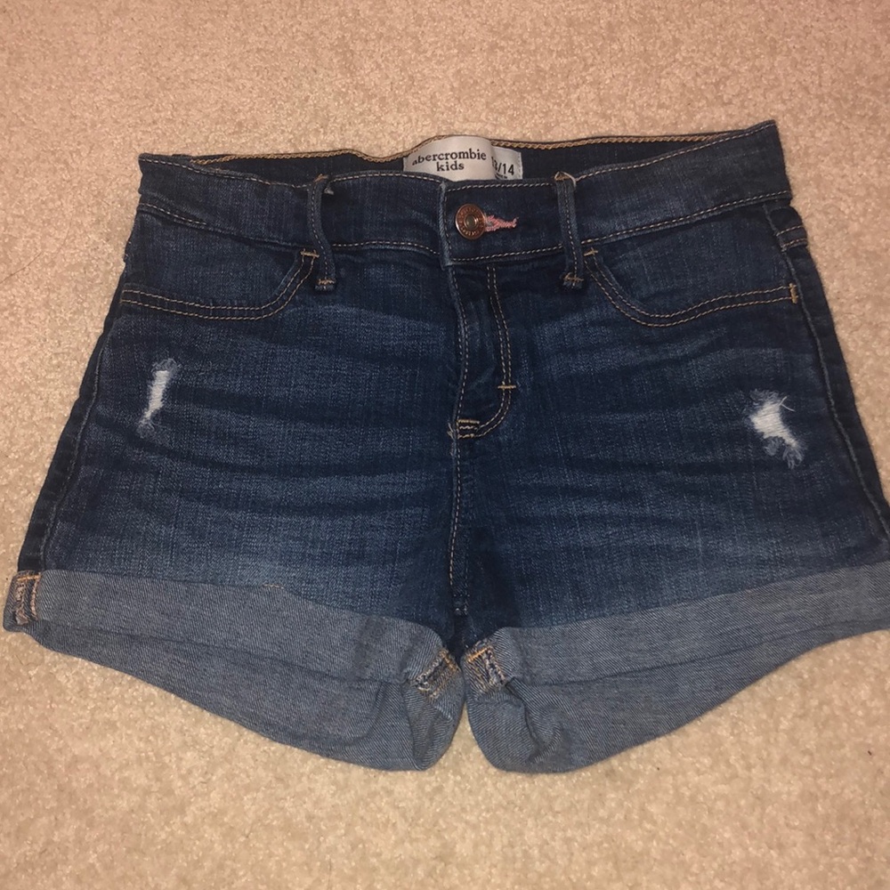 Abercrombie Kids shortie shorts